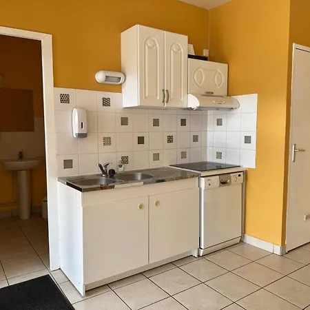 6 Du Moulin De Privatisable - 19 Personnes