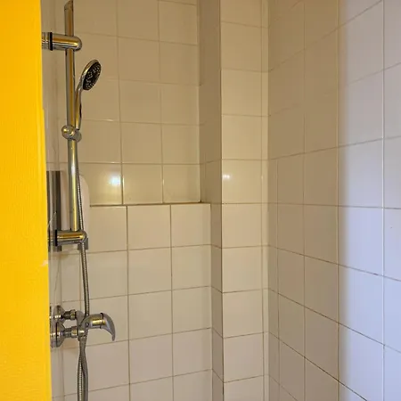 6 Du Moulin De Privatisable - 19 Personnes * Fourges